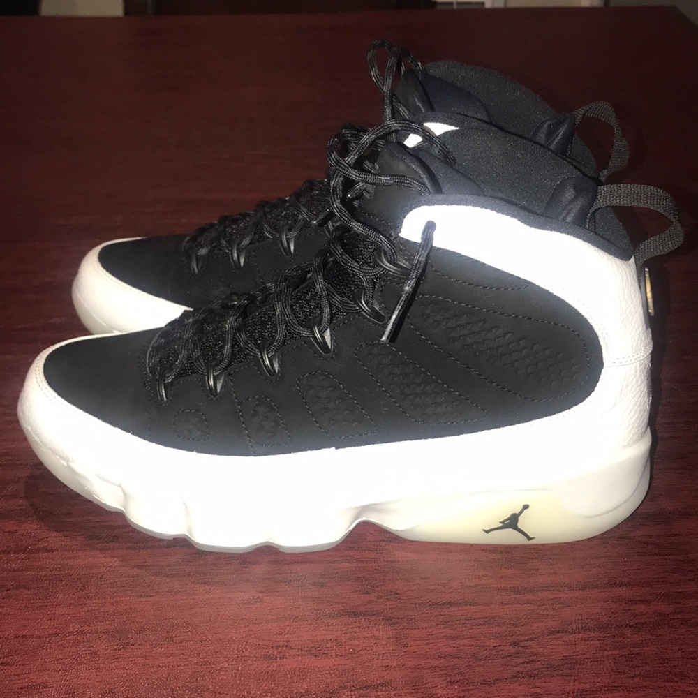 Air Jordan 9 City of Flight